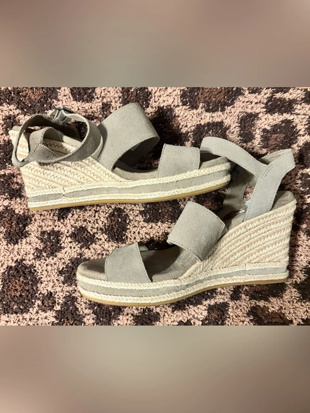 Toms Taupe/ Tab Suede Triple-Strap Ankle Buckle Espadrilles